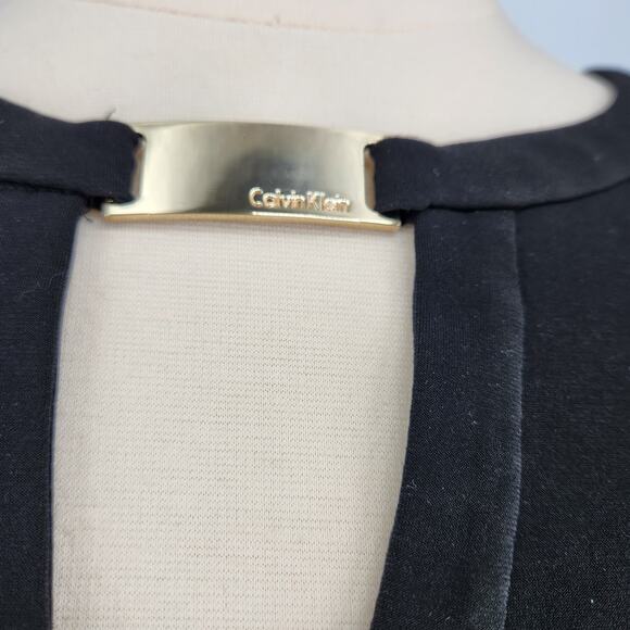 SALE Calvin Klein Jersey Shift Dress with Metal Logo Bar Cutout Neckline 18 - Picture 6 of 8